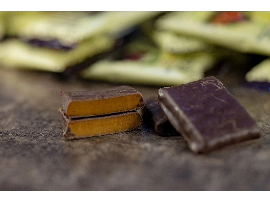 Přírodní ovocné pastilky v čokoládové glazuře 250g